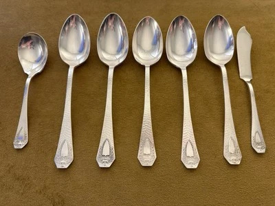 1847 Rogers Heráldic (4) cucharas para servir + azúcar + martillado internacional excelente Foto 1 de 4