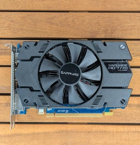 Sapphire AMD Radeon HD 7770 1GB GDDR5 GHZ Edition GPU Graphics Card PC Gaming - Picture 1 of 7
