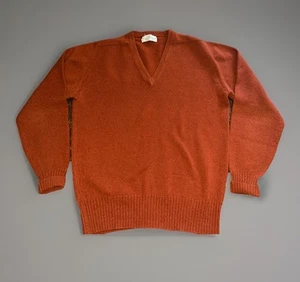 Vintage J&D MC George Ltd 100% Pure Lambswool V-neck sweater size medium - Picture 1 of 10