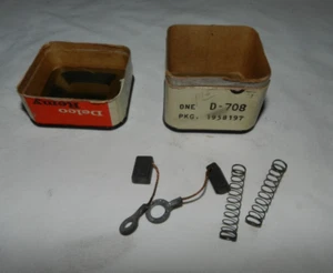 NOS OEM Delco-Remy D-708 Brush Set Pkg. 1958197 - Picture 1 of 3