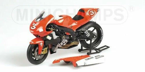 Minichamps 1:12 122016303 Yamaha YZR #3 GP500 2001 Max Biaggi NEW - Immagine 1 di 1