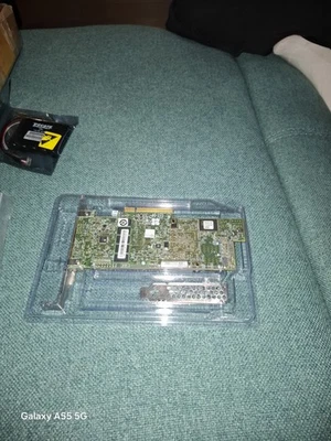 controller RAID LSI MegaRAID SAS 9361-8i - Immagine 1 di 4