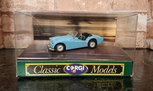 Corgi D737 Triumph TR3A 1:43 Scale Model Car Classic Open Top - Picture 1 of 7