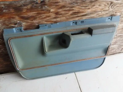 GM ПОЛНЫЙ РАЗМЕР B КОРПУС НИЖНИЙ ПРАВЫЙ RH ЗАДНЯЯ ДВЕРНАЯ ПАНЕЛЬ ПОДЛОКОТНИК ПОДУШЕЧКА КАРТА ЧЕХОЛ  - Изображение 1 из 4