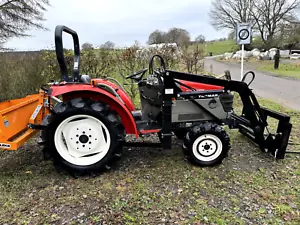 YANMAR KLEINTRAKTOR / HOFTRAKTOR MIT FRONTLADER - Bild 1 von 16