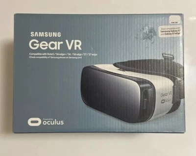 Samsung Gear VR Powered by Oculus (SM-R322) Works with Galaxy S7, Note5, S6 edge - Image 1 of 4