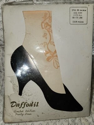 Daffodil Limited Edition Style No DH BOW Pantyhose Peach One Size 100-175# - Image 1 of 2