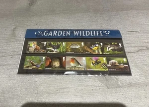 Brand new Royal Mail Garden Wildlife stamps presentation pack no.662 - Picture 1 of 1