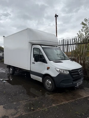 mercedes sprinter luton box van LWB automatic 2019 euro 6 clean air - Image 1 of 4