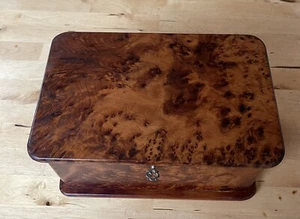 Holz Truhe antik - Bild 1 von 7