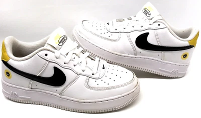 Nike Air Force 1 LV8 Have A Nike Día Amarillo Margarita DM0983-100 Talla 6Y Blanco Zapatos Foto 1 de 4