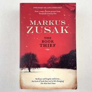The Book Thief by Markus Zusak 2013 Paperback Book - Picture 1 of 11