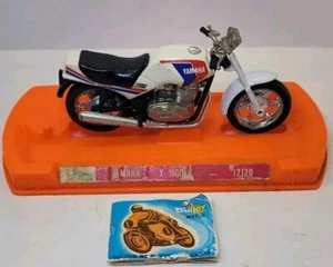 Vintage Guiloy Yamaha Motorcycle Model In Display Case Ref 12120 - Rare - Picture 1 of 7