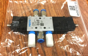 Festo CPE14-M1CH-5/3E-1/8 550243 Solenoid Valve - Picture 1 of 10