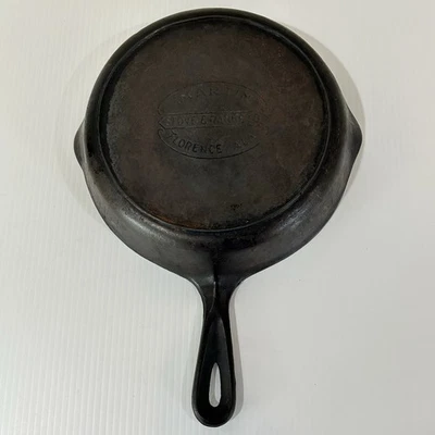 Sartén de hierro fundido vintage Martin Range & Stove Co #8 logotipo de hamburguesa anillo térmico Foto 1 de 4