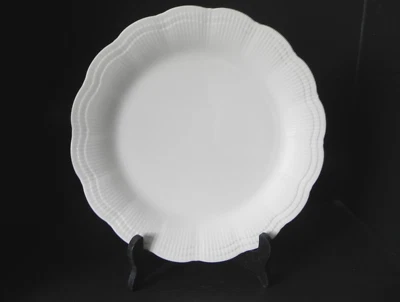 Plato de cena Allura White de MIKASA China 11" Foto 1 de 3