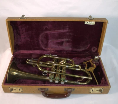 Ambassador FE Olds Los Angeles Cornet #64324 Funcionamiento con Estuche Original Foto 1 de 4