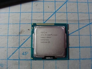 Intel Core i3-3220 3.30GHz Processor LGA1155 Socket SR0RG - Picture 1 of 2