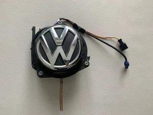 Genuine Volkswagen Golf Mk6 Reverse Camera Flip Badge 5K0827469 - Picture 1 of 5