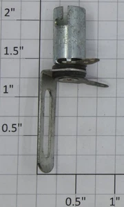 Leecraft UNI-LAMP Universal Lamp Socket Bayonet Base  (10) - Picture 1 of 2