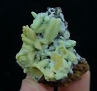 30 mm Plumbogummit nach Pyromorphit, natürliche mineralische Probe aus China