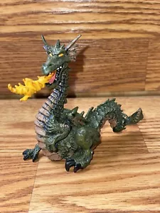 Figura Figura Papá Dragón Respirando Fuego Verde 4" Pulgadas 2003 Fantasía Medieval - Imagen 1 de 4
