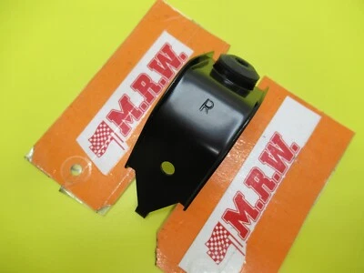 A/C CONDENSER BRACKET STRAP RUBBER PASSENGER SIDE UPPER for HONDA ELEMENT 03-08 - Image 1 of 4