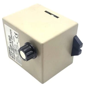 Interruptor de nivel sin flotador Omron 61F-GP-V50 3.5A máximo 50-60Hz 24-110VAC - Imagen 1 de 2