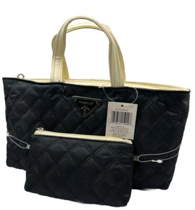 Modella Juego de 2 Piezas Acolchado Bolsas de Maquillaje Blanco Negro Cremallera Almacenamiento de Viaje NUEVO - Imagen 1 de 7