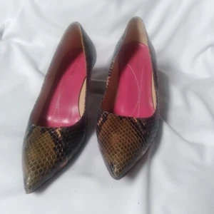 Womens KATE SPADE snake pattern leather low heel pumps sz 6 B US Made in Italy  - Picture 1 of 9