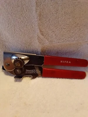 Vintage SWING-A-WAY manual CAN OPENER red plastic grips NIFDA pre-owned USA - Image 1 of 4