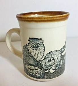 Vintage Biltons Made in England UK Ceramic Mug Embossed Gray Cats & Kittens - Picture 1 of 7