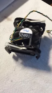 Intel C33224 - Fan and Heatsink for Socket-478 Processor - Picture 1 of 7