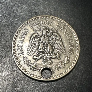 1940 M MEXICO Large Eagle Liberty Cap Mexican Antique Silver 1 Peso Coin 0.720 - Picture 1 of 2