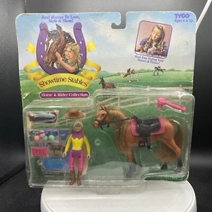 VINTAGE 1996 TYCO SHOWTIME STABLES HORSE & RIDER COLLECTION SET W/ 5" QUARTER   - Picture 1 of 2