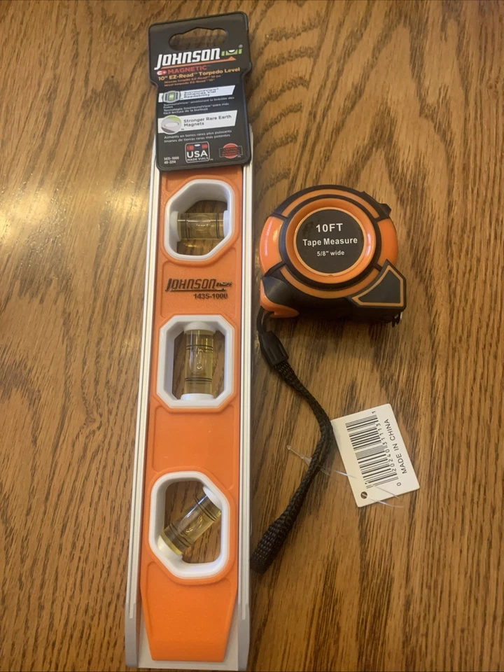 New Johnson Level Magnetic Torpedo Level 10 Inch 3 Vials Aluminum Frame EZ-Read - Image 1 of 1