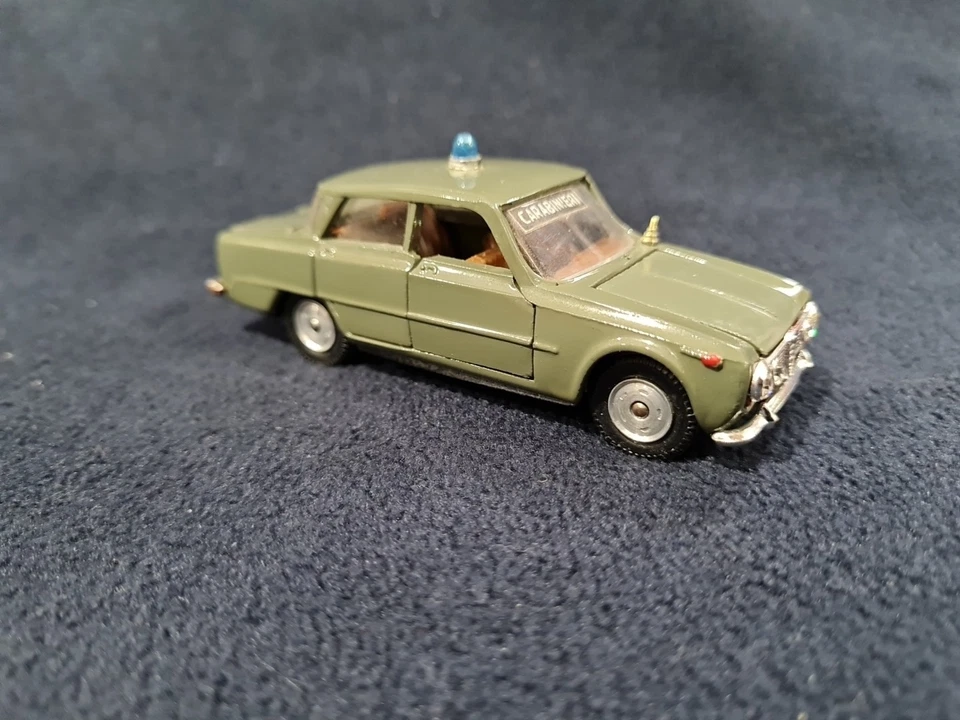 POLITOYS 531 ALFA ROMEO GIULIA CARABINIERI SCALA 1:43 1 Serie  - Immagine 1 di 4