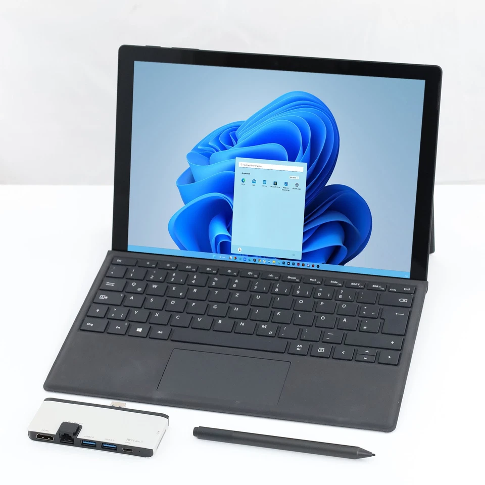 Microsoft Surface Pro 7 i5-1035G4 8GB RAM 256GB SSD 12,3" Multi-Touch Display - Bild 1 von 4