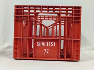 Vintage 1977 Sealtest Dairy Red Plastic Milk Crate ~ 13" x 13" x 11" - Picture 1 of 5