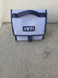 Yeti Daytrip Lunch Bag - Picture 1 of 28