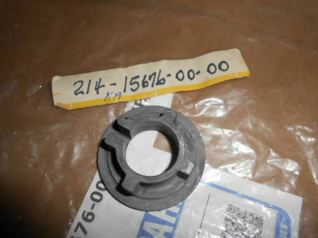 Cubierta de resorte de arranque NOS Yamaha AT1 AT3 DT125 CT3 AT2 CT1 214-15676-00 Foto 1 de 1