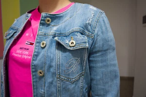 Giubbino giacchetto denim jeans chiaro Blumarine coprispalla taglia 40. - Foto 1 di 11