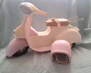 American Girl Roller Moped mit Helm~~rosa - Bild 1 von 7