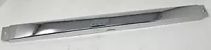 International 1666422C1 Panel Grille Surround Side - Picture 1 of 3