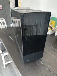 NZXT H5 Flow RGB Mid Tower Tempered Glass E-ATX PC Gaming Case - Black - Picture 1 of 3