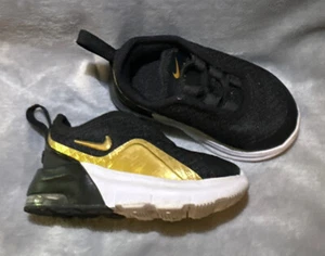 Nike Air Max Motion 2 AQ2744-012 Sneaker Unisex Kids Size 3 Black/Gold/White - Picture 1 of 6