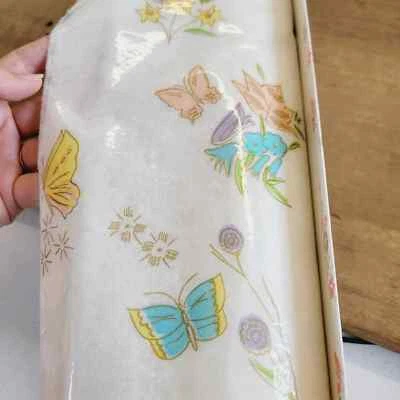 (2) Vtg-1950s Karen Carson Creations Polyfab Scented Drawer Lining Butterflies - Image 1 of 4