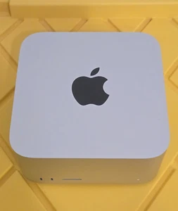 Apple MAC Studio 2022 M1 Ultra 3.2GHz 20C CPU 48C GPU 64GB RAM 1TB SSD A2615 - Afbeelding 1 van 4