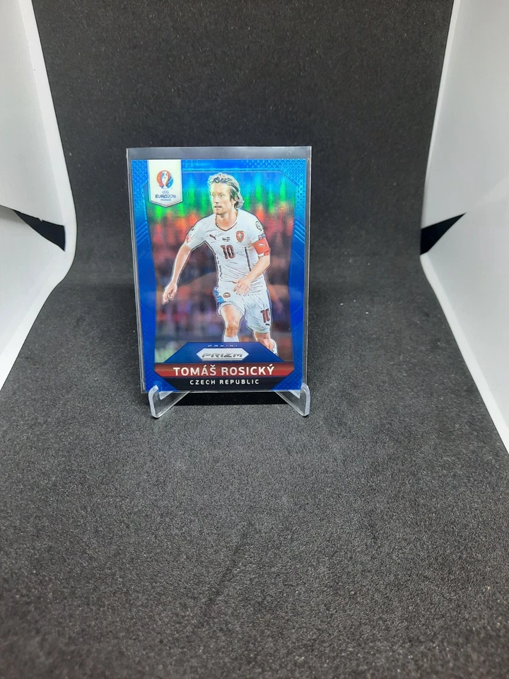 2016 Panini Prizm UEFA Euro Blue Tomas Rosicky Czech Republic /249 #17 - Image 1 of 2