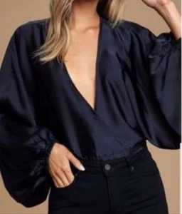 NWT Free People Womens Midnight Vibes Blouse XS Satiny Cropped Boho Indigo Blue - Picture 1 of 16